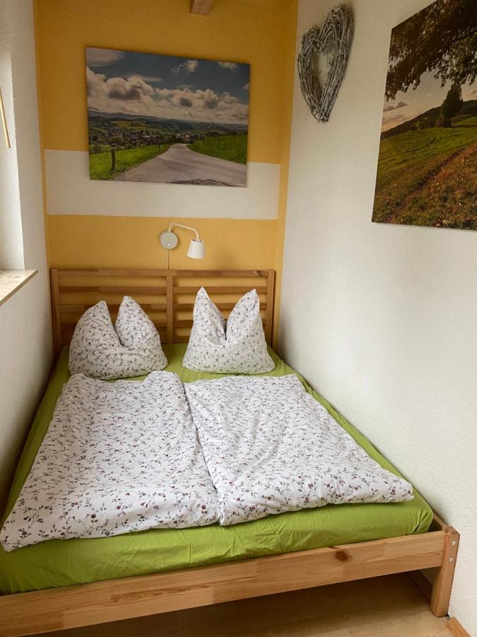 Ferienhaus "Am Bergblick" เซบนิทซ์ ภายนอก รูปภาพ