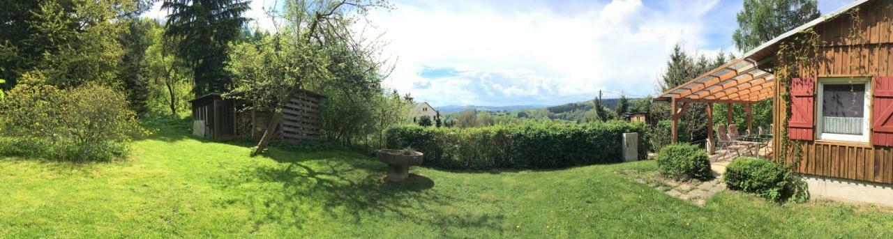 Ferienhaus "Am Bergblick" เซบนิทซ์ ภายนอก รูปภาพ